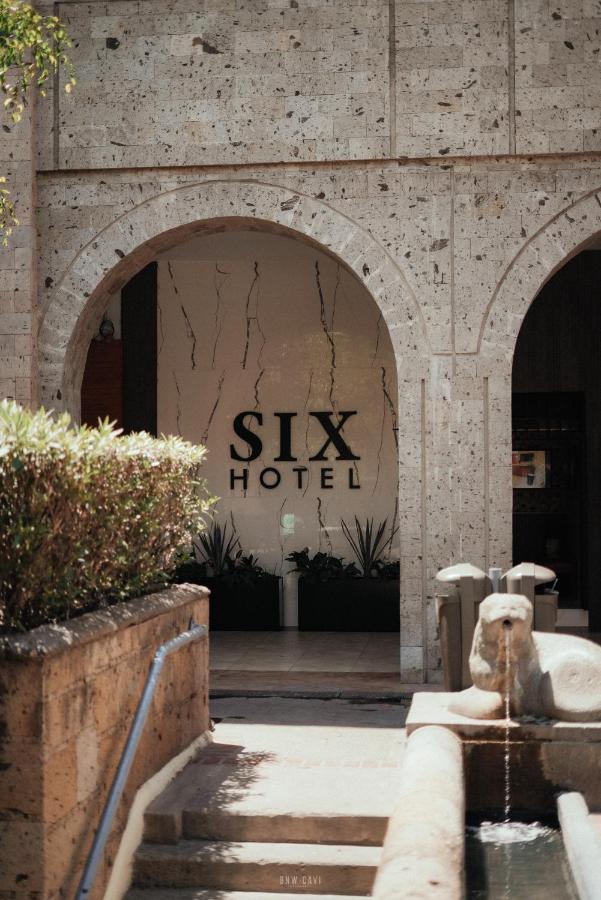 Six Hotel Guadalajara Degollado Exteriör bild